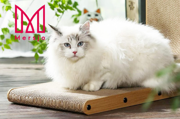 SNAPPY 60 cm Eck-Kratzbaum für Katzen mit Ball + Catnip