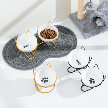 Non-slip mat under pet bowls, grey